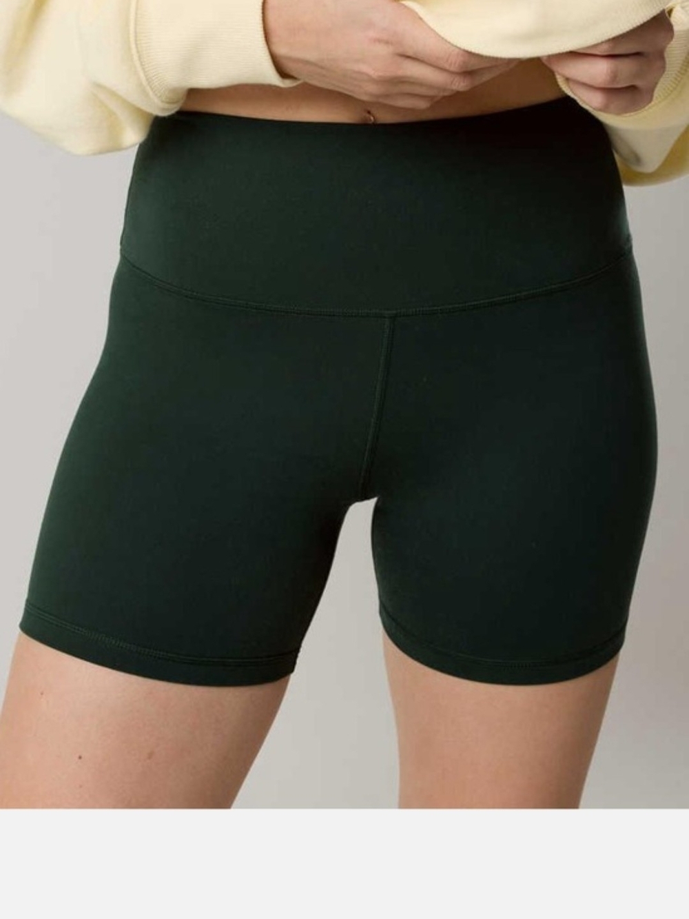 aerie - Like New The Hugger High Waist 5" Bike Shorts - M